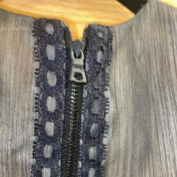 Alice+Olivia Kye Chiffon Lace-Trim Maxi Dress - Picture 12 of 16